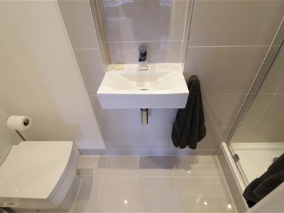 BEDROOM ONE EN-SUITE